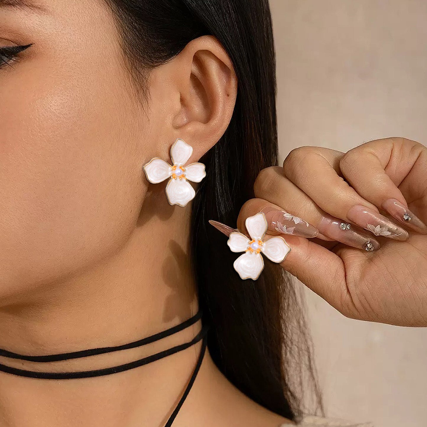 WJIAAA Floral Earrings for Women,White Flower Earrings Floral Earring Jewelry Accessories Romantic Cool for Women