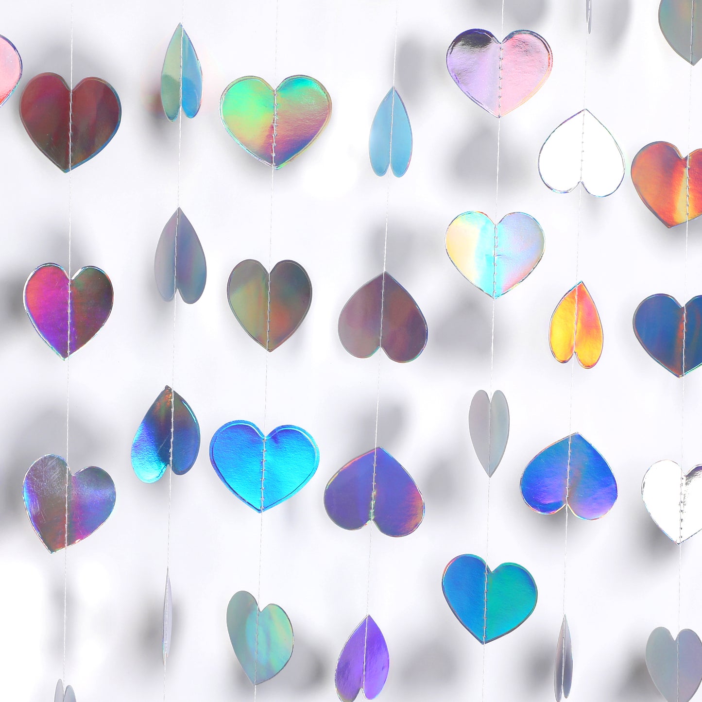 Yuanchu Iridescent Heart Garland, 52Ft Holographic Love-Heart Garlands Iridescent Disco Party Hanging Decorations for Birthday Engagement Bachelorette Party Decorations