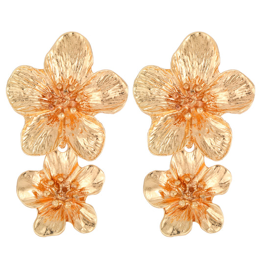 Giantree Double Flower Gold Statement Earrings, Large Sculptural Flower Smooth Textured Dangly Earrings for Women Everyday Wear Boho Statement Christmas Mother's Day Gift