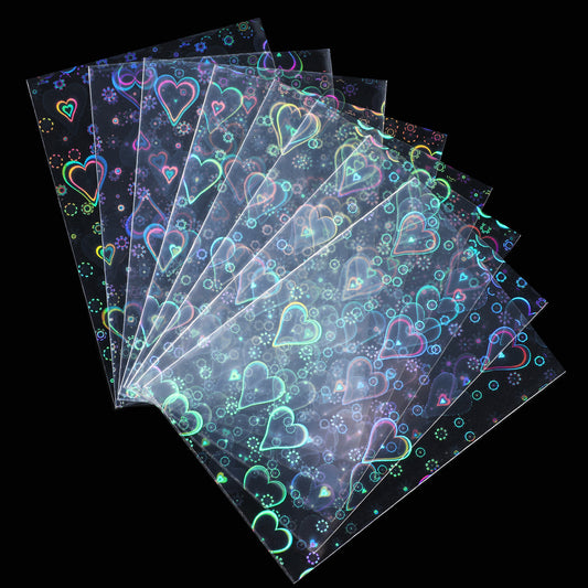 JJUNW 200Pcs Photocard Sleeves, Love Heart-Shape Laser Flashing Card Sleeves, Transparent Trading Cards Sleeves Laser Flashing Kpop Holographic Photo Card Sleeves 65x90mm