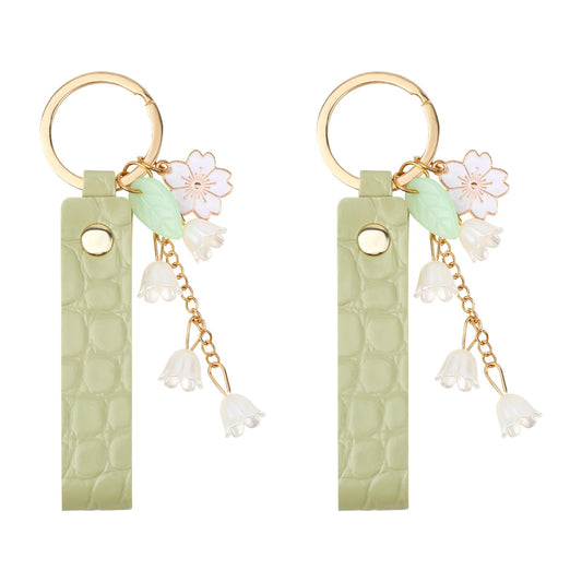 Bewudy 2Pcs Lily of The Valley Flower Key Chain for Women, Leather Bell Orchid Key Rings Keychain for Car Keys Cute Handbag Accessories Key Chain for Women And Girls