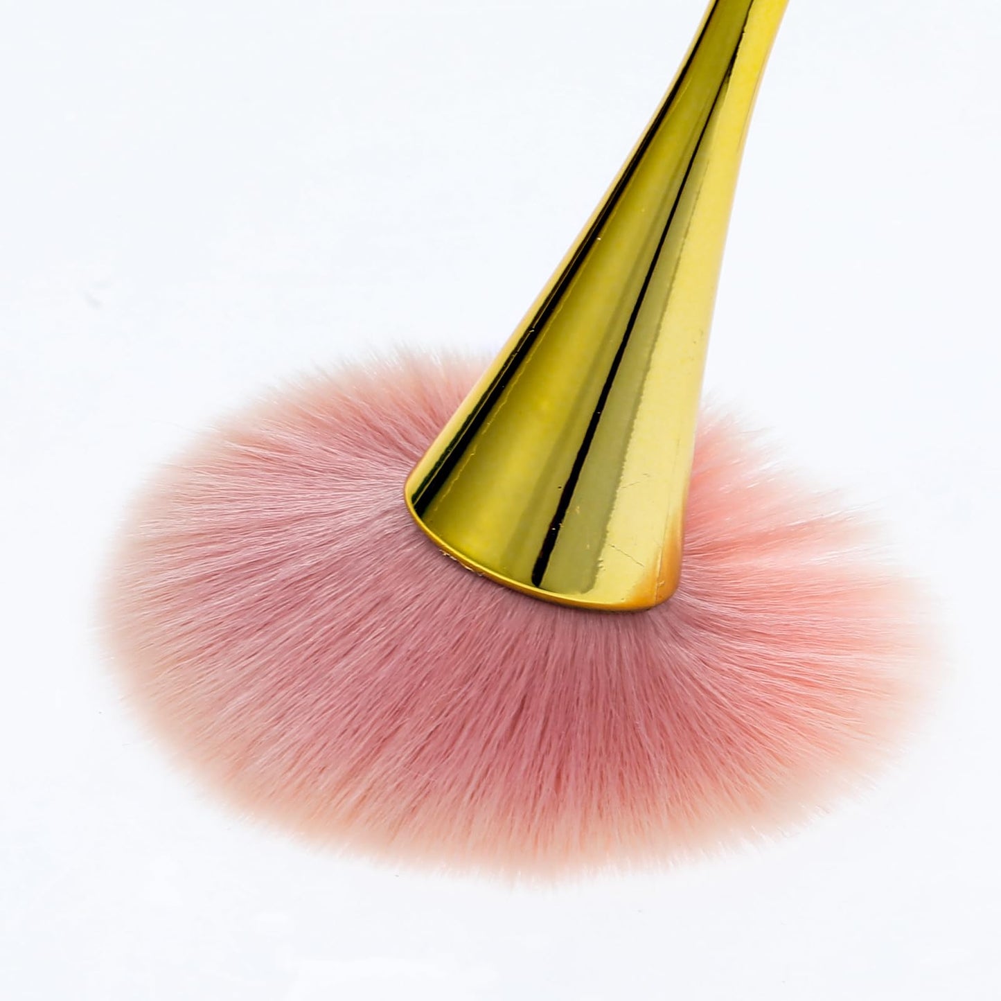 GEEHUA Super Large Makeup Brushes, Soft Fluffy Blush Brush Flat Arched Foundation Brush Premium Bronzer Buffing Kabuki Brush for Blush, Sunscreen, Concealer, Loose, Cosmetics(Champagne)