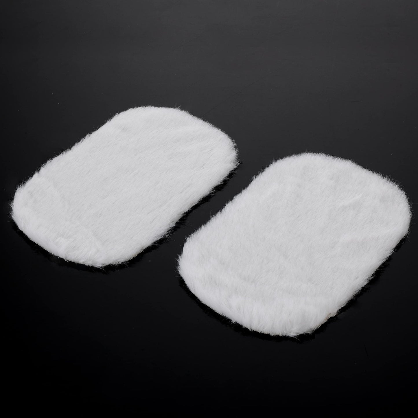Cobee Dollhouse Miniature Carpets, 2 Pieces 1:12 Dollhouse Mini Soft Wool Rug Dolls House White Furry Rugs Mini Furniture Dollhouse Accessories Play Set