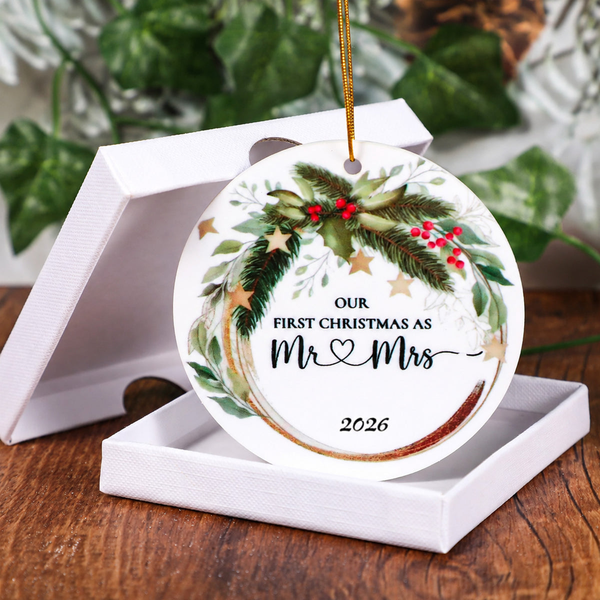 GEEHUA First Christmas Married Ornament 2026, Marriage Wedding Gifts Wedding Christmas Tree Ornament Our First Christma as Mr Mrs Gift for Couple Married Bridal Shower Anniversary Decoration (2026)