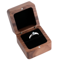 Giantree Wooden Ring Box, SmallEngagement Ring Holder Box with Single Slot, Square Wedding Ring Box for Ring, Retro Ring Holder Box for Wedding Proposal Ceremony (Single Slot)